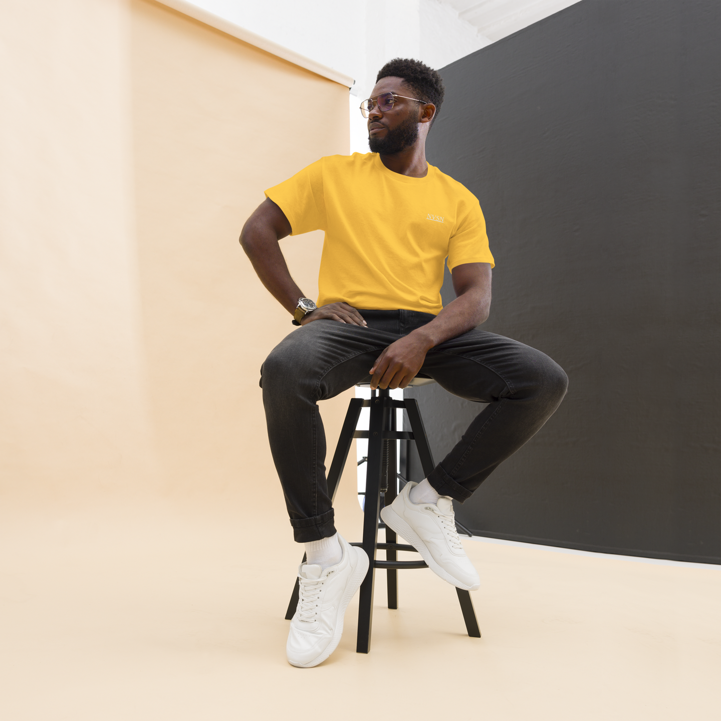 Unisex classic tee (white logo)